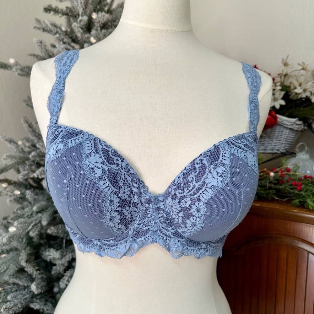 Victoria’s Secret Dream Angels Lace Bra 36D Blue Polka Dot Underwire